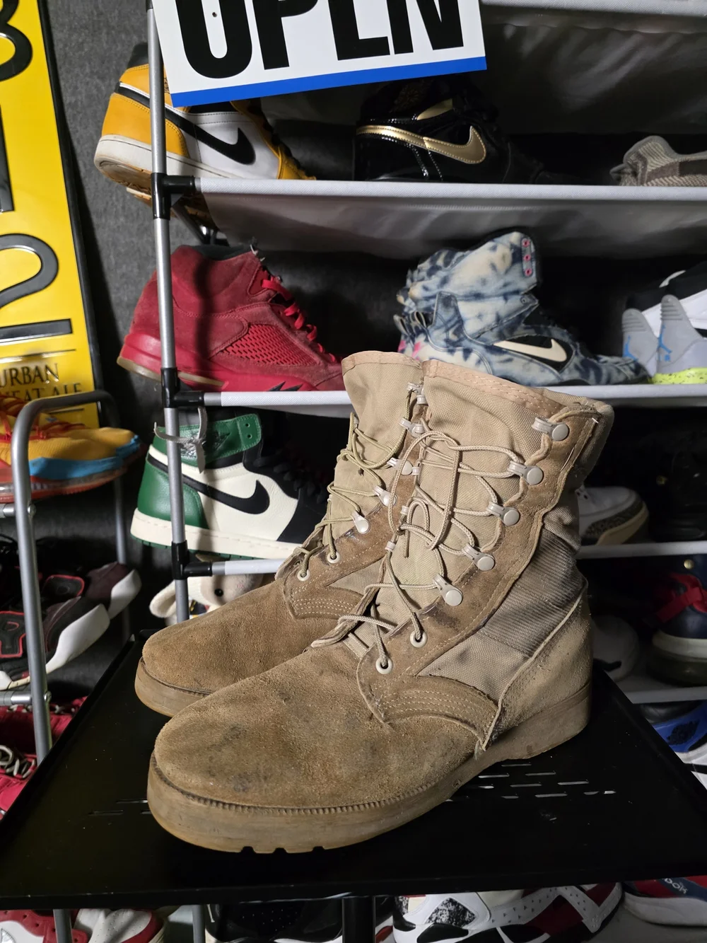 🔥 Vibram Men's Size 10 Tan Suede Tactical Lace-Up Boots